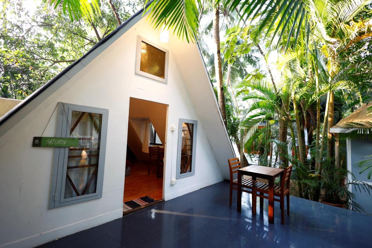 Temple Garden Seaside Cottages 帕罗林 外观 照片